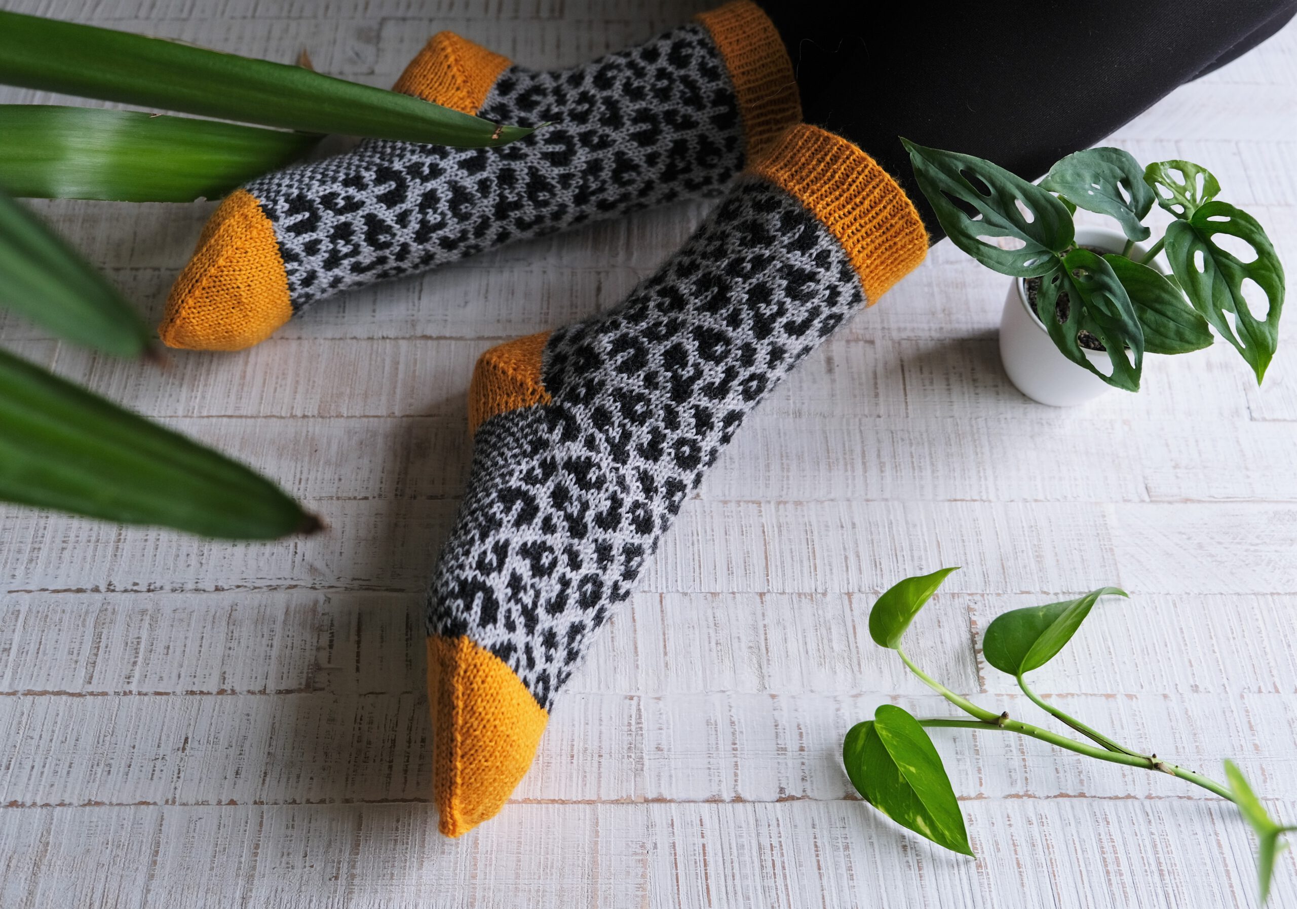 Keine Angst vor wilden Mustern: Die Miezi-Socke – Das kleine Effchen
